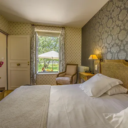 호텔 Chateau D'ygrande - Teritoria 4*