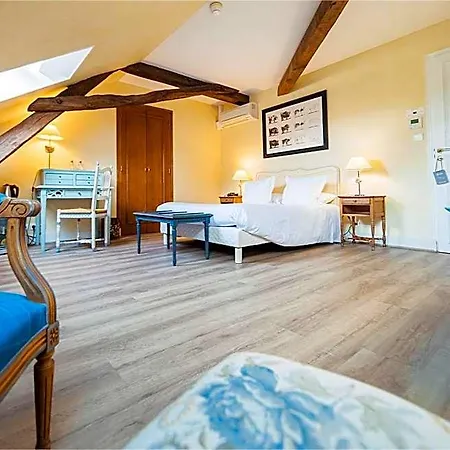 فندق Chateau D'ygrande - Teritoria 4*